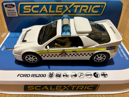 New scalextric c4341 - new, ford