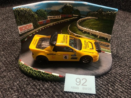 Scalextric ford rs200 yellow - scalextric,